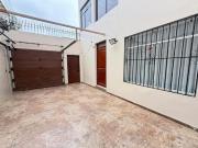 VENTA DEPARTAMENTO 1 PISO URB. LAS QUINTANAS