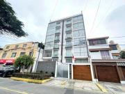 Venta Departamento 1er piso con cochera cerca a Plaza...
