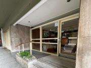 Venta Departamento 2 amb al frente 51m2 totales con...