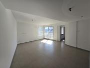 VENTA. Departamento 2 ambientes. C/balcón al frente. A...