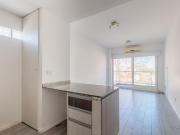 VENTA Departamento 2 ambientes con balcón luminoso Villa...