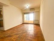 Venta Departamento 2 ambientes con balcón Villa Urquiza