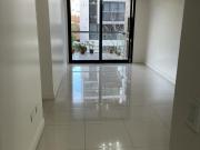 Venta departamento 2 ambientes con cochera cubierta