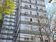 VENTA DEPARTAMENTO 2 AMBIENTES con PATIO CABALLITO