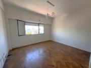 Venta.Departamento.2 ambientes.Recoleta.Piso Alto