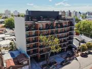 Venta departamento 2 ambientes zona Chauvin con cochera...