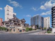 Venta departamento 2 ambientes zona Varese con vista al mar