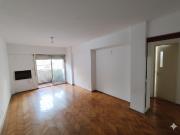VENTA Departamento 2 dormitorios al frente Laprida 1626