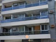 Gran patio propio, cochera y asador