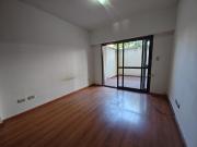 Venta departamento 2 dormitorios reciclado con cochera...