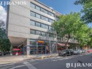 Venta Departamento 3 ambientes Coghlan con balcón