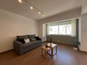 Venta departamento 3 ambientes con balcon, Plaza Colon,...