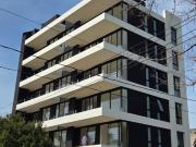 Venta departamento 3 ambientes en Haedo con cochera...