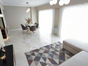 VENTA DEPARTAMENTO 4 AMBIENTES A LA CALLE CON COCHERA