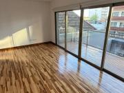 Venta Departamento 4 Ambientes al frente con cochera Venta Departamento 4 Ambientes al frente con cochera