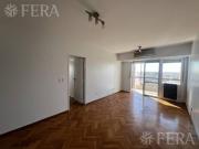 Venta departamento 4 ambientes con balcón en Wilde
