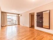 VENTA DEPARTAMENTO 4 AMBIENTES CON COCHERA, SEMIPISO. FLORES