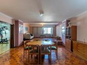 venta departamento 4 dormitorios 3 baños 212m2 cochera