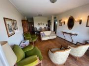 Venta Departamento 4 dormitorios cochera balcon frente a...