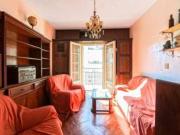 VENTA DEPARTAMENTO ANTIGUO DE 4 AMBIENTES CON DEPENDENCIA