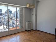 Venta Departamento Balvanera 4 Ambientes frente balcón depen