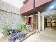 VENTA DEPARTAMENTO CASEROS 687 PB DOBLE PATIO