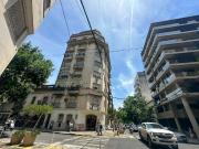 Venta departamento con 2 dormitorios y balcón francés...