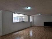 Venta departamento con balcón cerrado pero se puede abrir