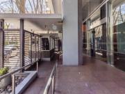 Venta Departamento de 2 Ambientes con Cochera y...