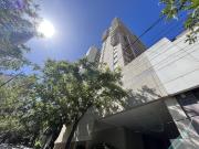 Venta departamento de 2 dormitorios con balcón al...
