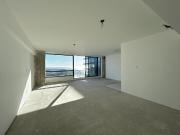 Venta Departamento de 3 Ambientes con 2 Balcones, a...