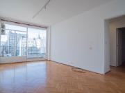 Venta Departamento de 4 ambientes Balvanera c Balcón....