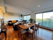 Venta departamento de dos dormitorios con balcón,...