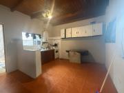 Venta casa de pasillo 3 dormitorios, Tablada Rosario