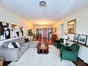 Venta Departamento de tres dormitorios dependencia con...