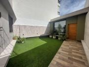 Venta departamento de un dormitorio con balcón y...