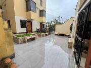 Venta departamento duplex en el corazón de la Molina. 2...