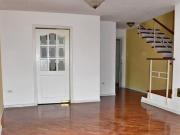 VENTA Departamento DUPLEX Tres Dormitorios Monteserrin...