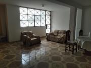 VENTA DEPARTAMENTO EN 2 PISO A MEDIA CUADRA DE...