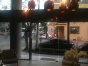 Venta Departamento en Ave Revolución muy amplio, Iluminado