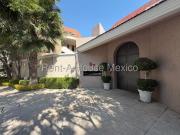 Venta departamento en Calle Economía, en Lomas AnAhuac