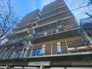 Venta departamento en dúplex 5 ambientes con cochera