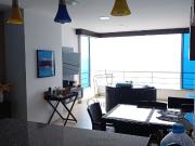 Departamento con vista directa de 180° al mar, en venta...