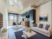 Venta Departamento monoambiente al frente con balcón y...