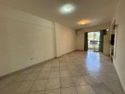 Venta departamento monoambiente con balcón. Barrio...