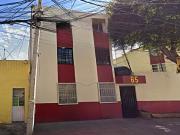 VENTA DEPARTAMENTO MUY CENTRICO!