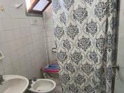 Venta Departamento tres ambientes con cochera descubierta