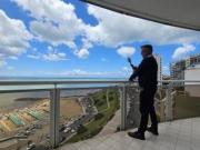 Venta Departamento tres ambientes con vista plena de...