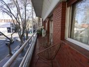 Venta Departamento tres dormitorios con balcón. España y...