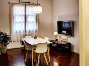 VENTA DEPTO 2 AMB AMOBLADO RECOLETA C/COCHERA